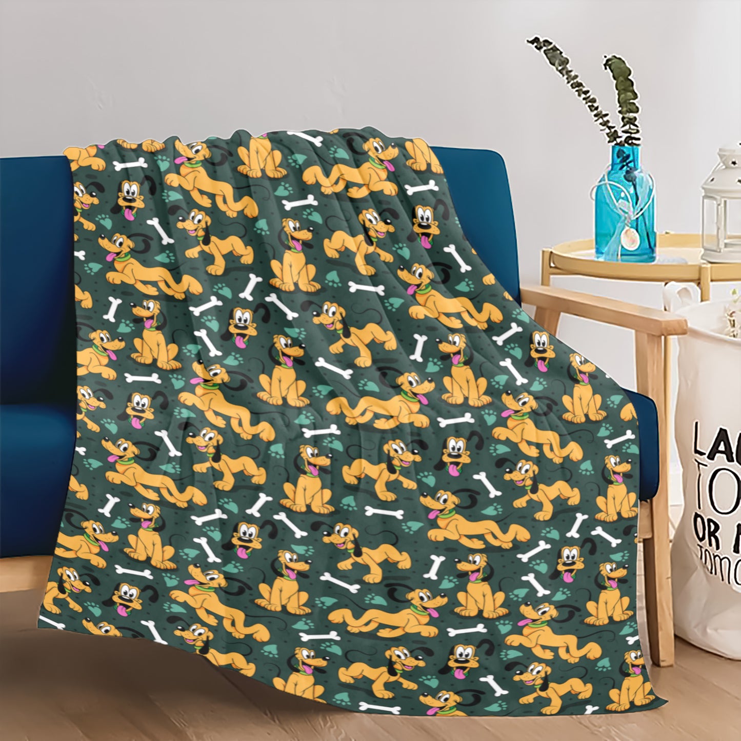 Man's Best Friend Pluto Ultra-Soft Micro Fleece Blanket 32"x48"