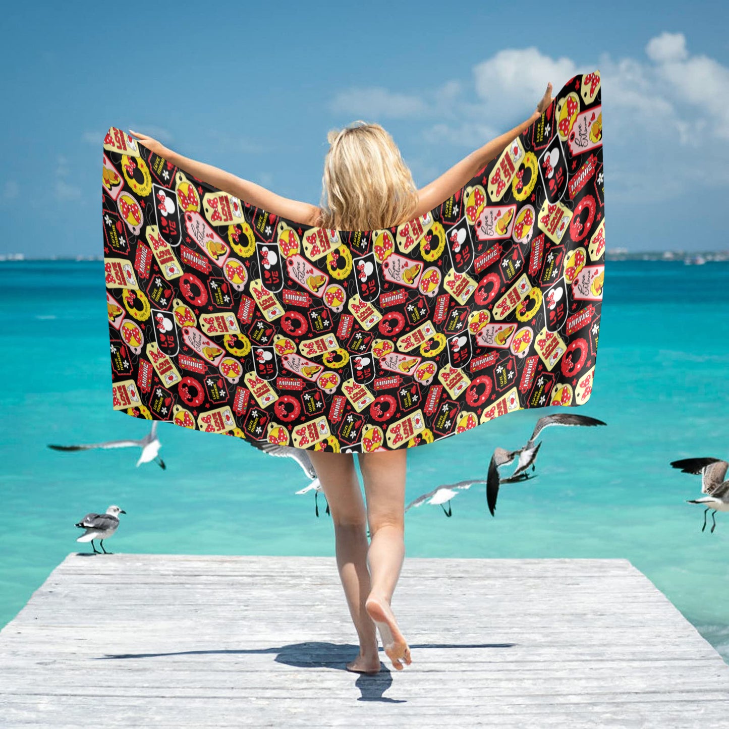 Minnie Tags Beach Towel
