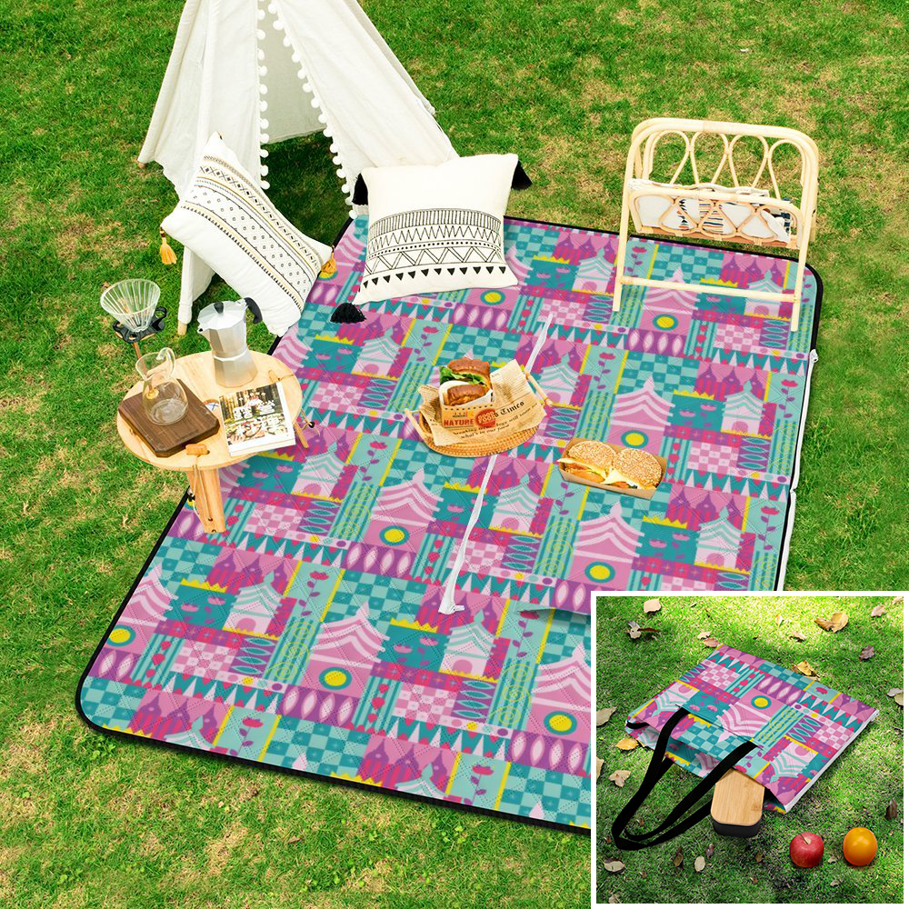 Small World Zipper Picnic Mat