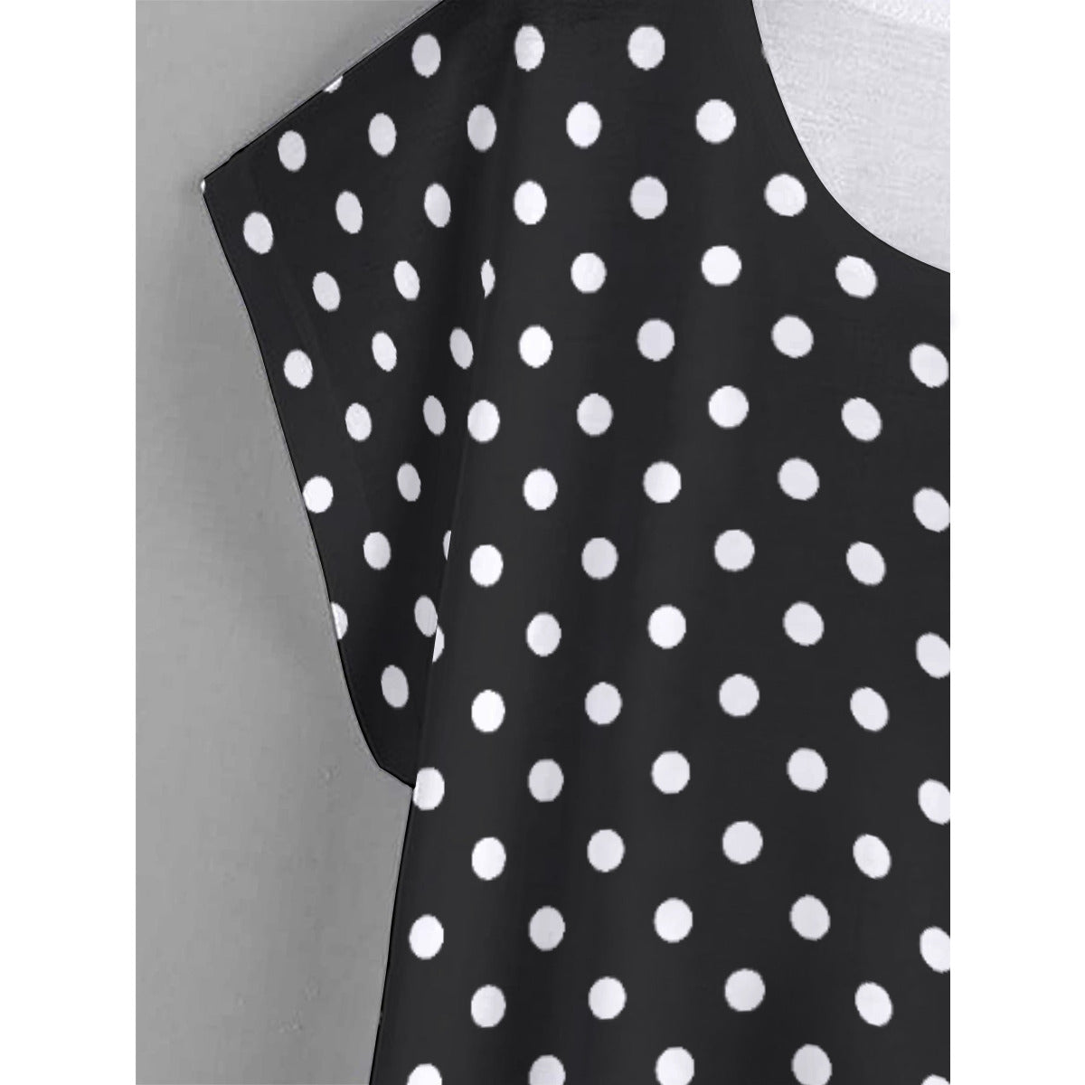 Black With White Polka Dots Plus Size Women's Curved Hem T-shirt