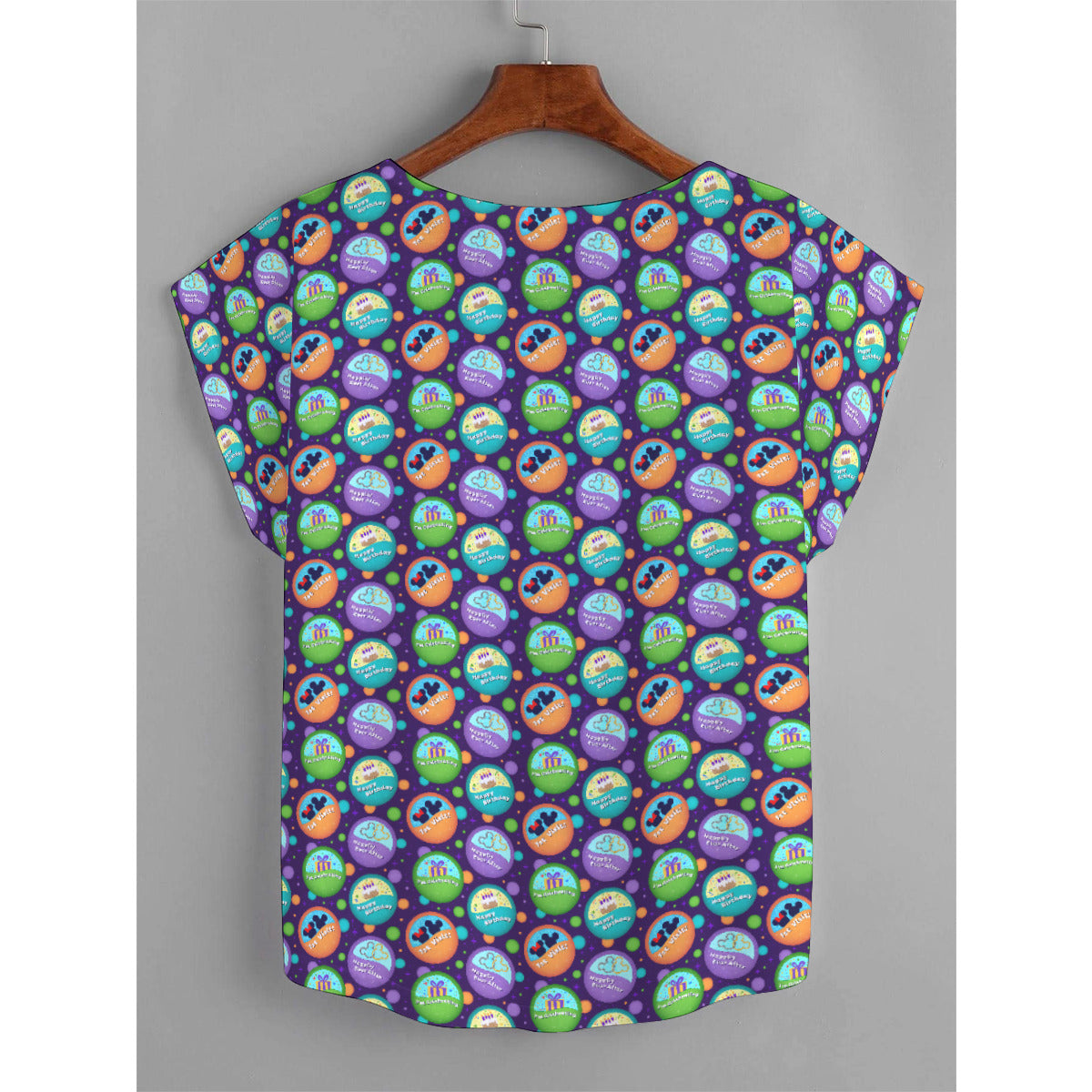 Button Collector Plus Size Women's Curved Hem T-shirt