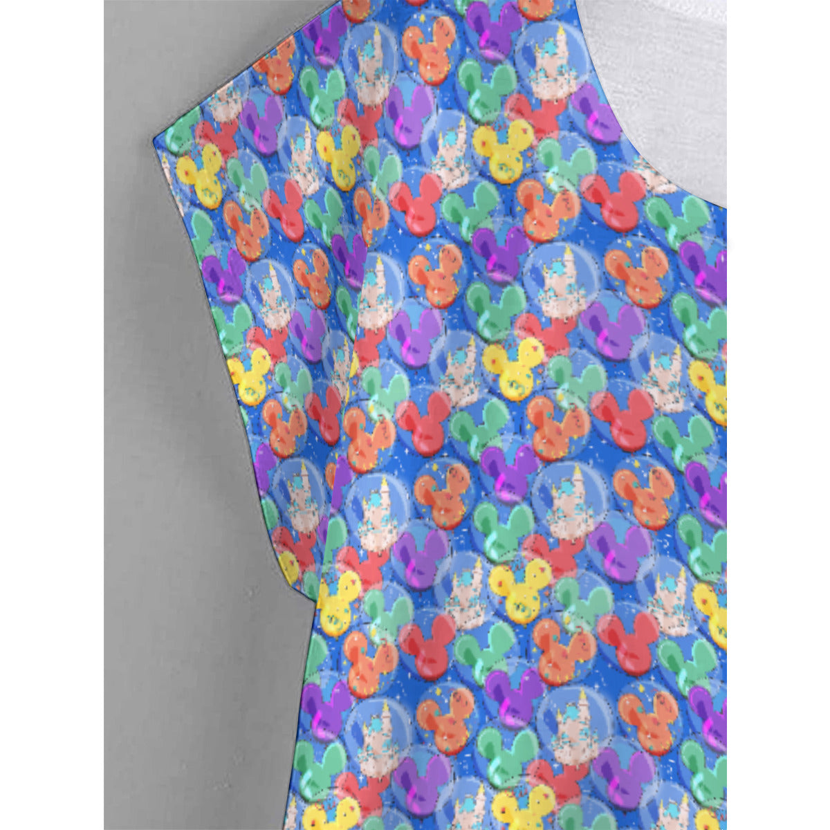 Balloon Collector Plus Size Women's Curved Hem T-shirt