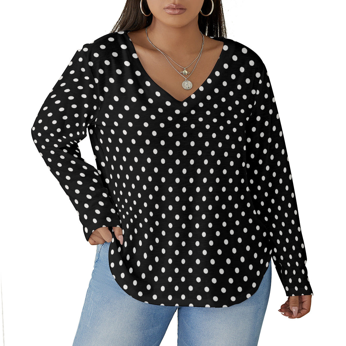 Black With White Polka Dots Women's Plus Size V-Neck T-Shirt With Curved Hem