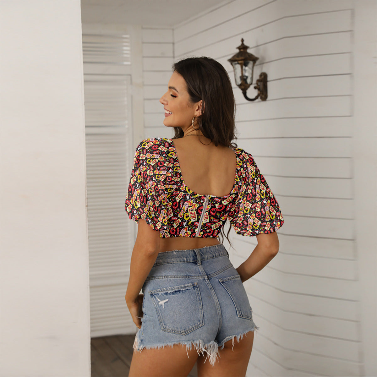 Minnie Tags Women's Square Collar Cropped Top With Puff Sleeve