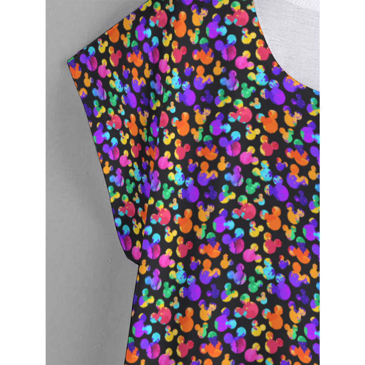 Watercolor Plus Size Women's Curved Hem T-shirt