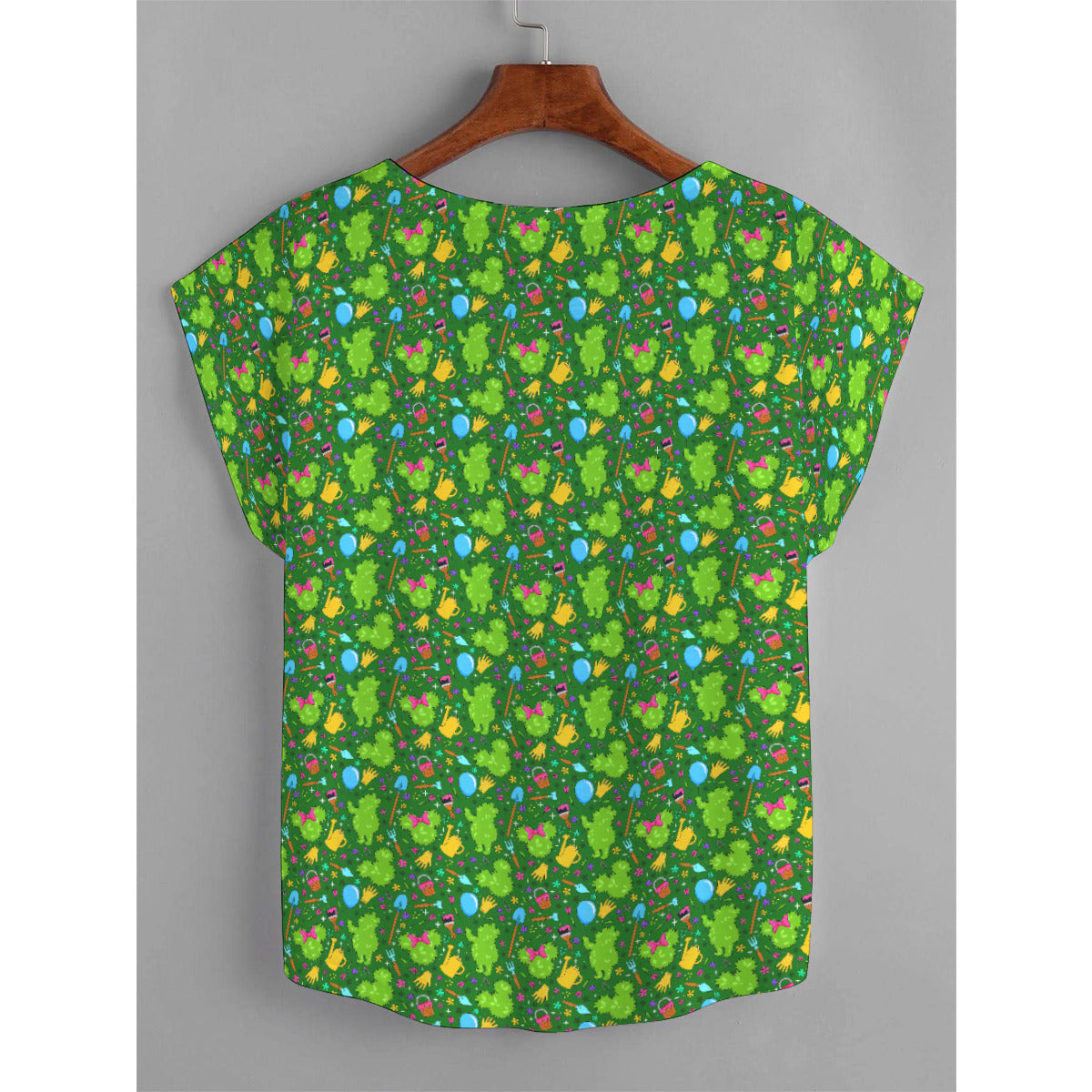 Flower And Garden Plus Size Women's Curved Hem T-shirt