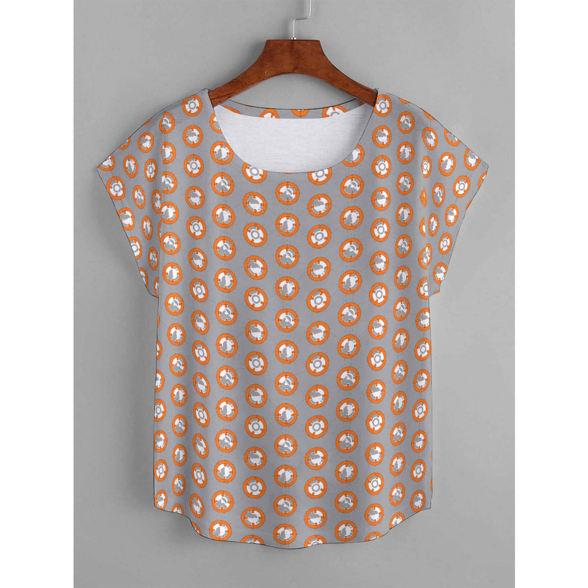 BB-8 Plus Size Women's Curved Hem T-shirt