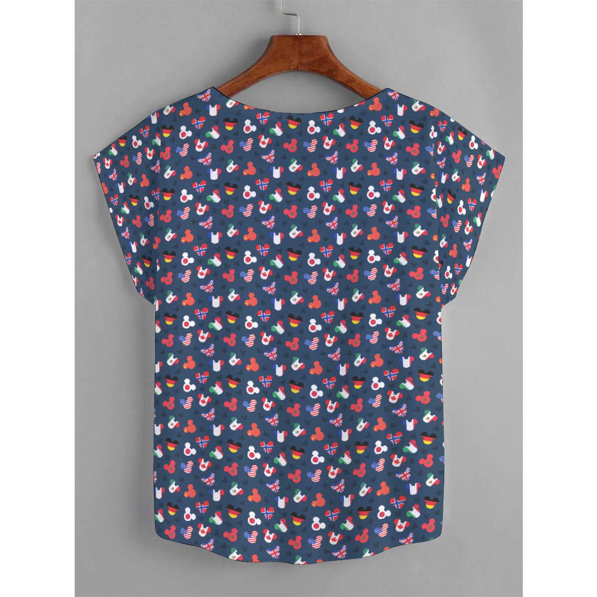 Mickey Flags Plus Size Women's Curved Hem T-shirt