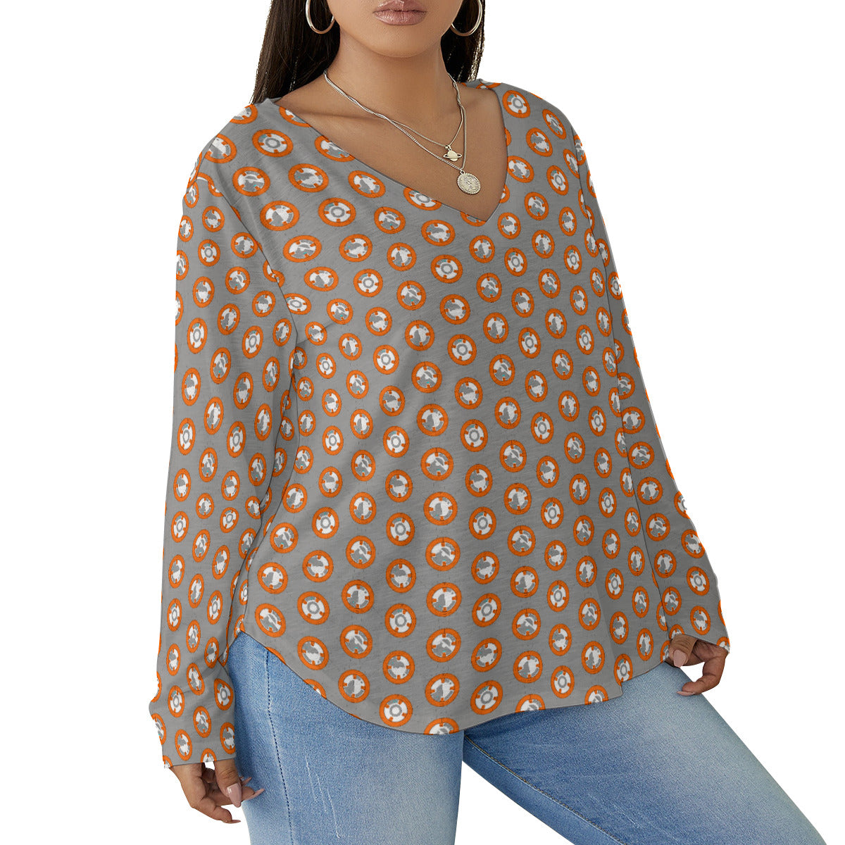 BB-8 Women's Plus Size V-Neck T-Shirt With Curved Hem