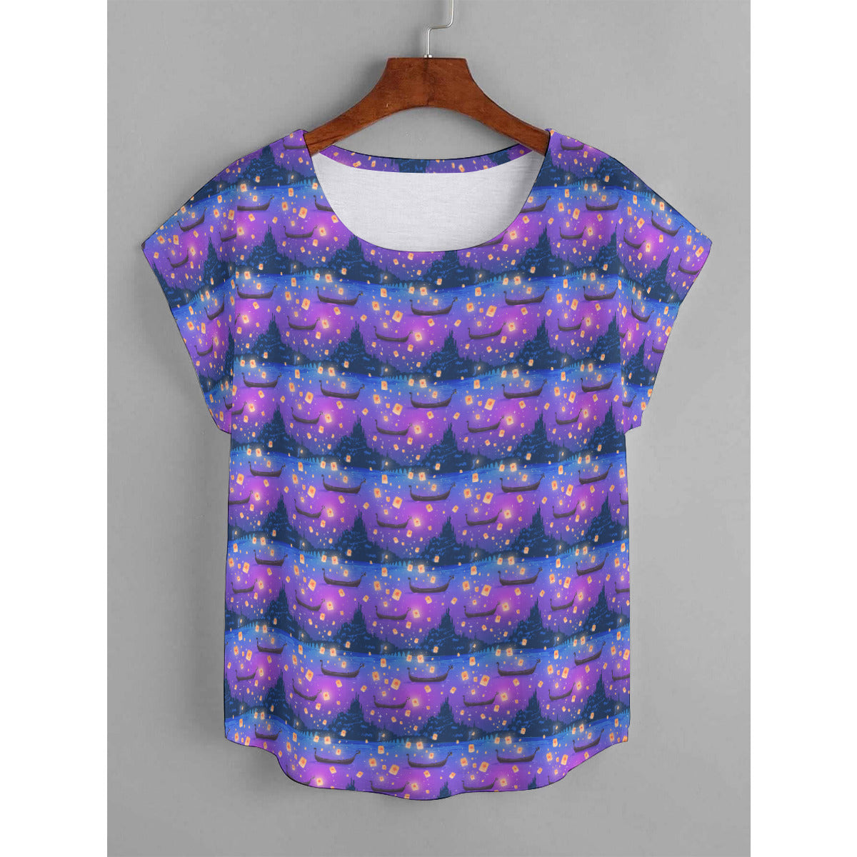 Floating Lanterns Plus Size Women's Curved Hem T-shirt