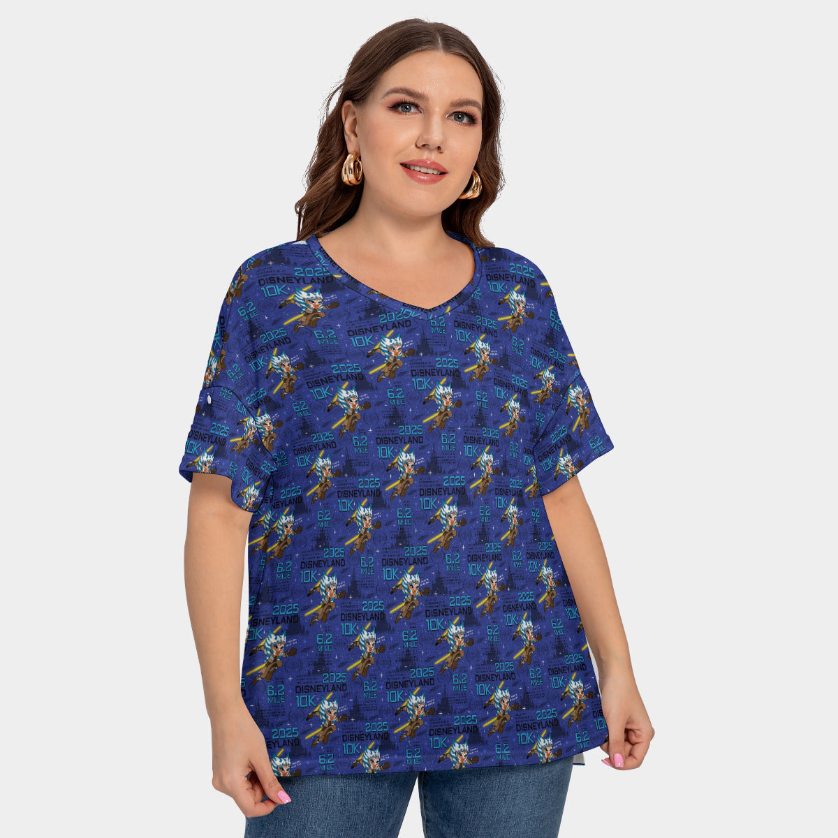 Disneyland 10K Women's Plus Size Short Sleeve T-shirt With Sleeve Loops