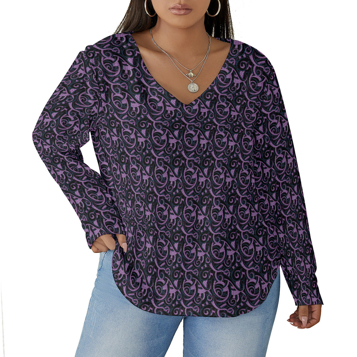 Ursula Tentacles Women's Plus Size V-Neck T-Shirt With Curved Hem