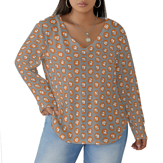 BB-8 Women's Plus Size V-Neck T-Shirt With Curved Hem