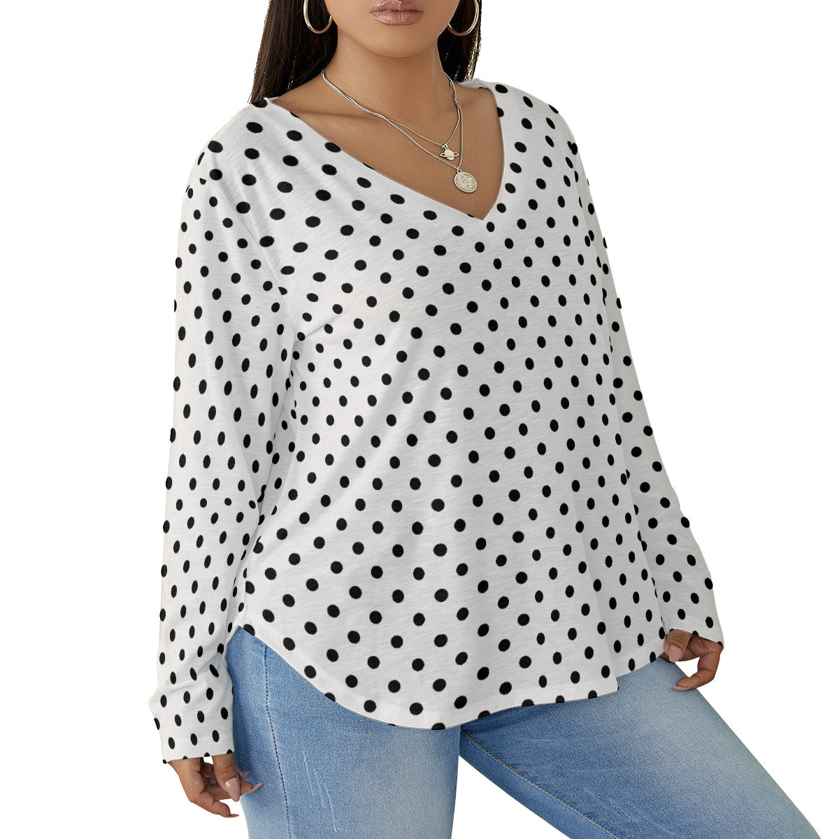 White With Black Polka Dots Women's Plus Size V-Neck T-Shirt With Curved Hem