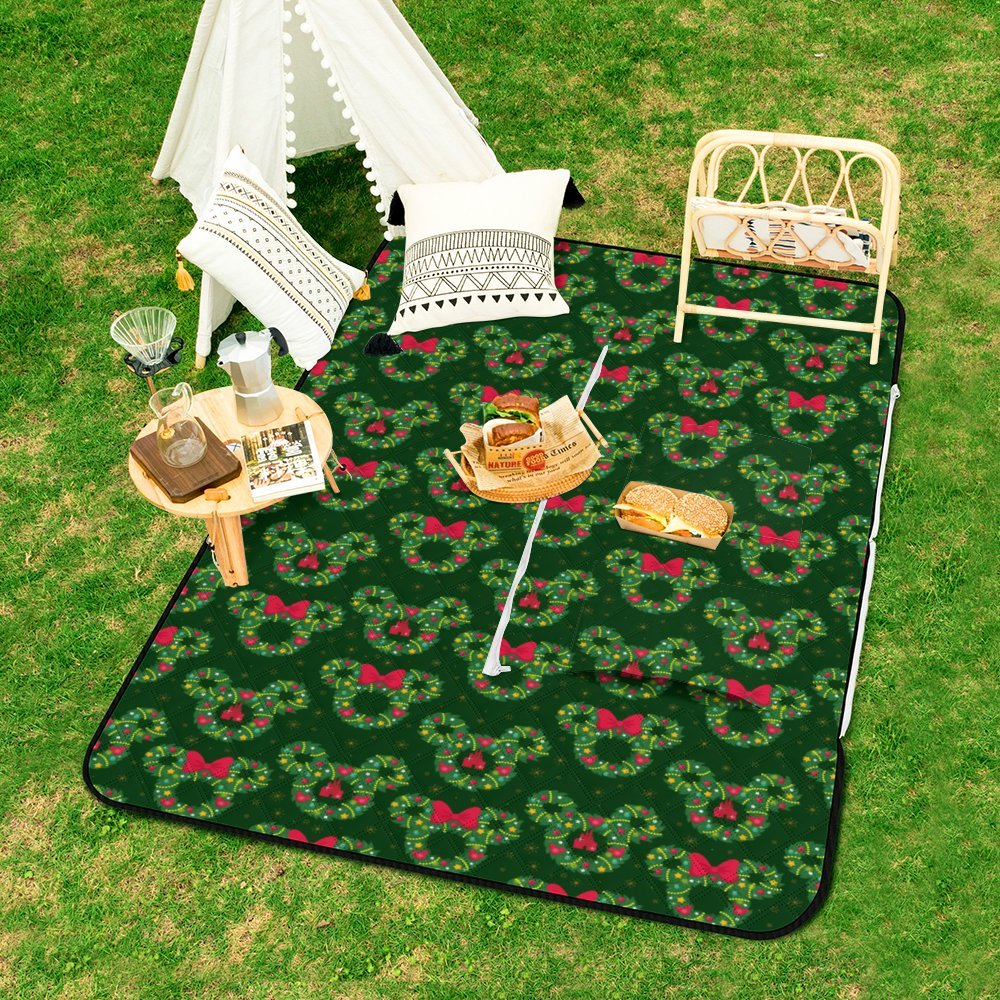 Christmas Wreaths Zipper Picnic Mat