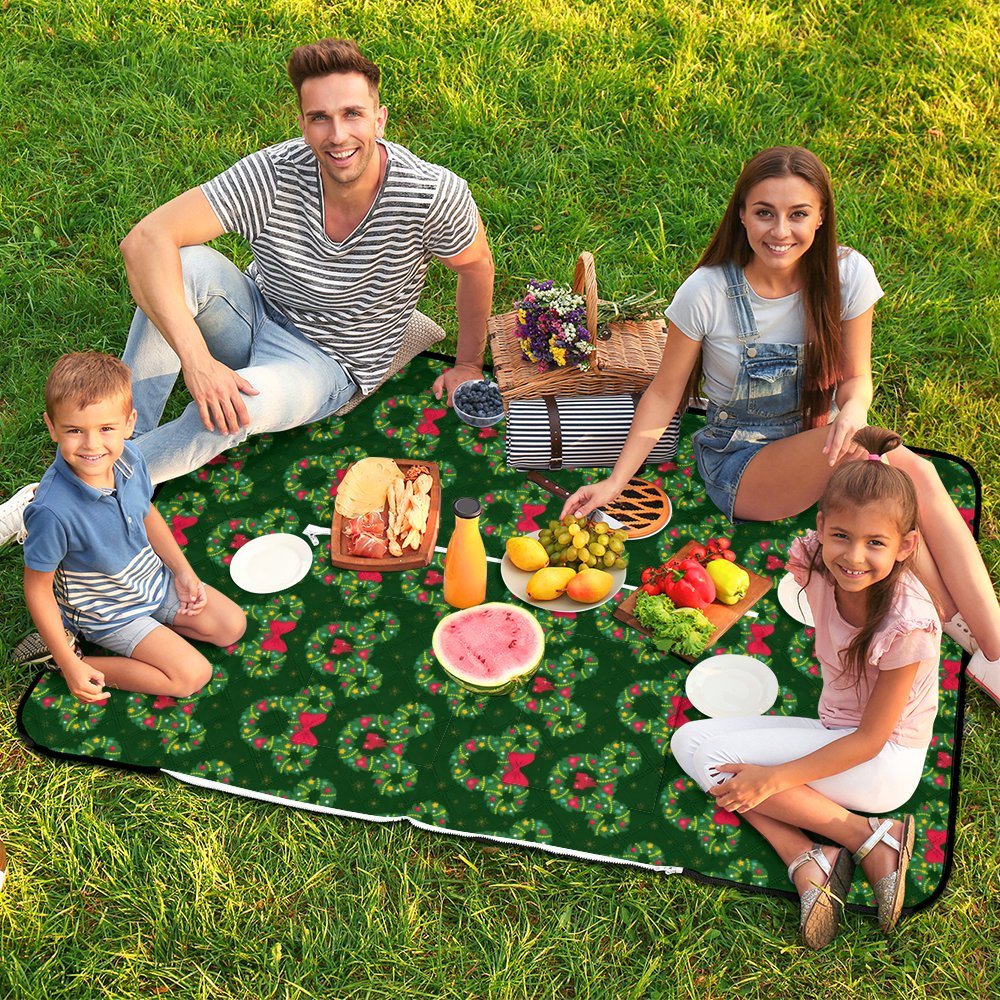 Christmas Wreaths Zipper Picnic Mat