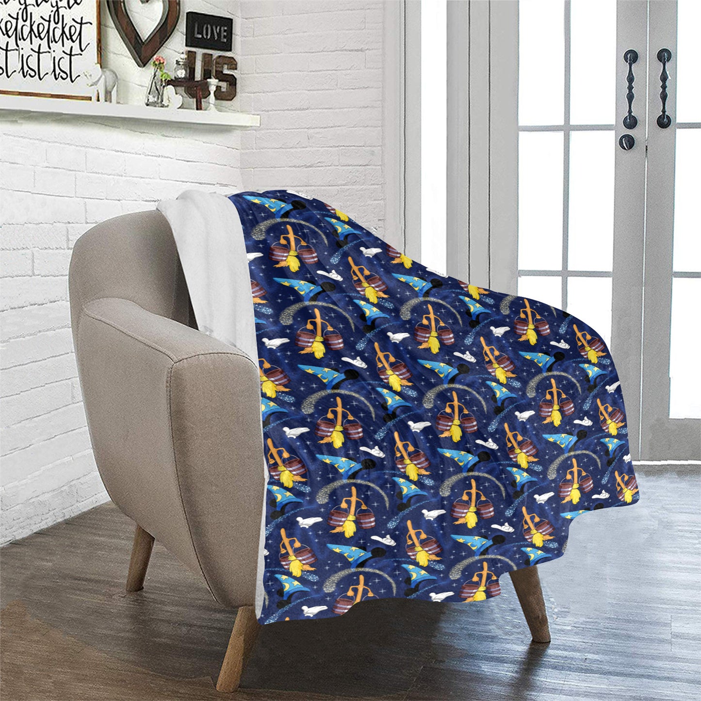 Sorcerer Ultra-Soft Micro Fleece Blanket 32"x48"
