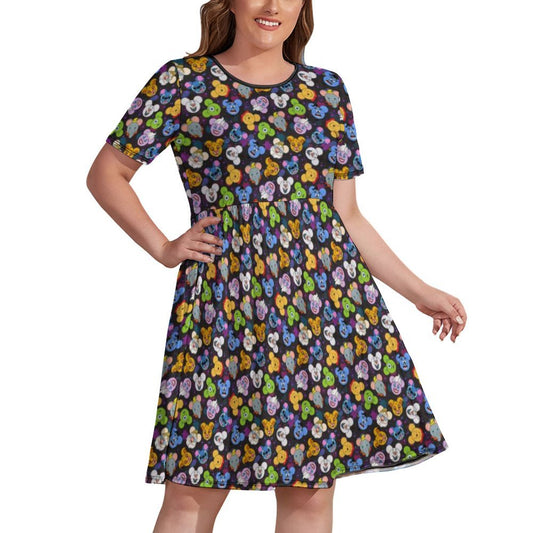 The Magical Gang Women's Round Neck Plus Size Dress With Pockets