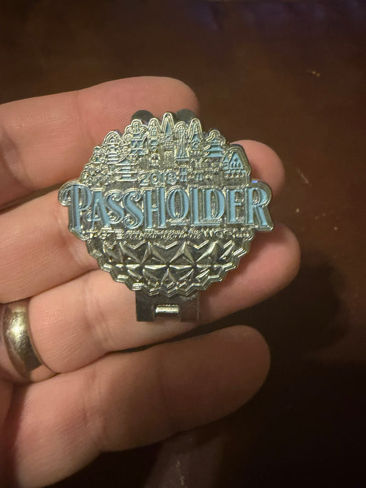 Disney Pin Food and Wine Festival 2018 Figment Passholder Limited Edition Used