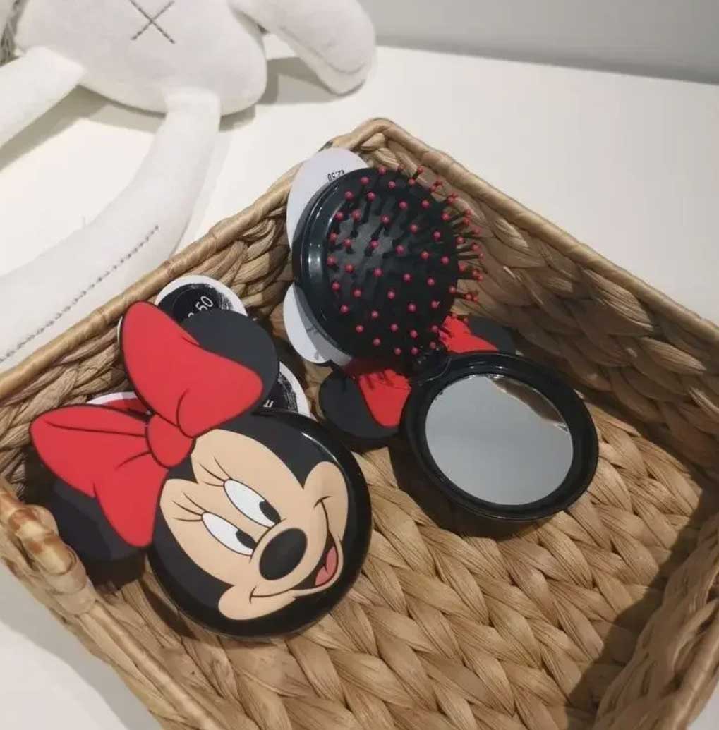Minnie Mouse Comb And Makeup Mirror