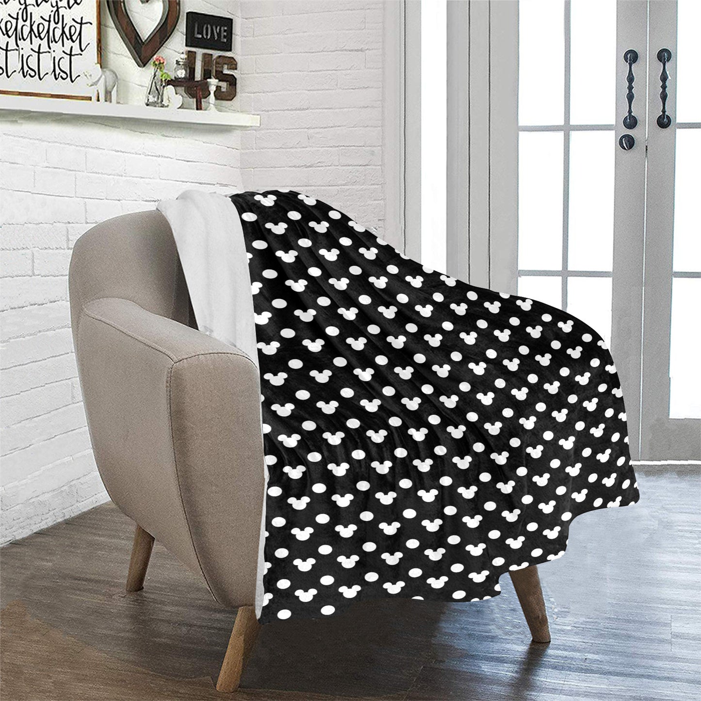 Black With White Mickey Polka Dots Ultra-Soft Micro Fleece Blanket 32"x48"