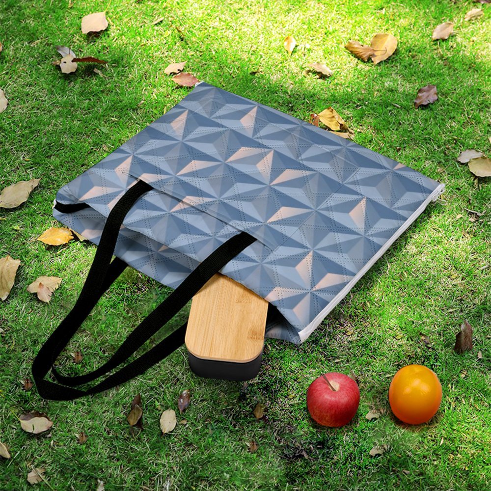 World Traveler Zipper Picnic Mat