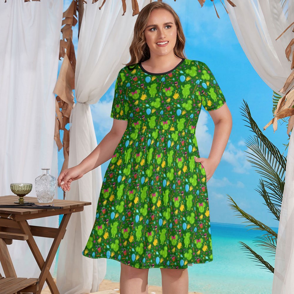 Flower And Garden Women's Round Neck Plus Size Dress With Pockets