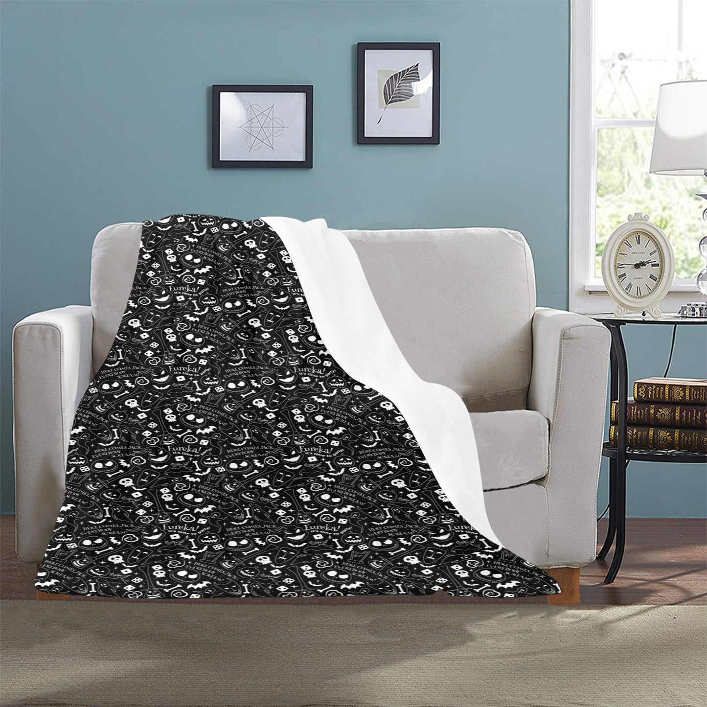 Everybody Scream Ultra-Soft Micro Fleece Blanket 32"x48"
