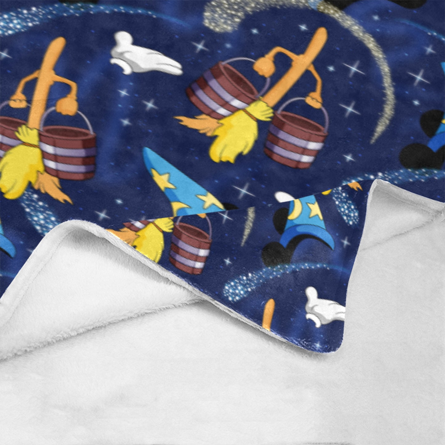 Sorcerer Ultra-Soft Micro Fleece Blanket 32"x48"